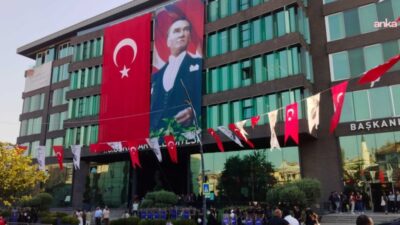 Üsküdar Belediyesi'nden, Üsküdar Belediye Başkanı Sinem Dedetaş'ın tutuklanmasının ardından Sibel