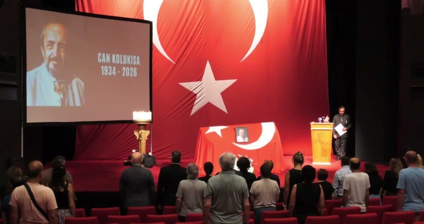 Tiyatro ve sanat camiası 92 yaşında yaşamını yitiren usta oyuncu