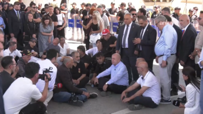 Güvenpark’ta sürdürdükleri oturma eyleminin 38’inci gününde polis müdahalesiyle parktan çıkarılarak