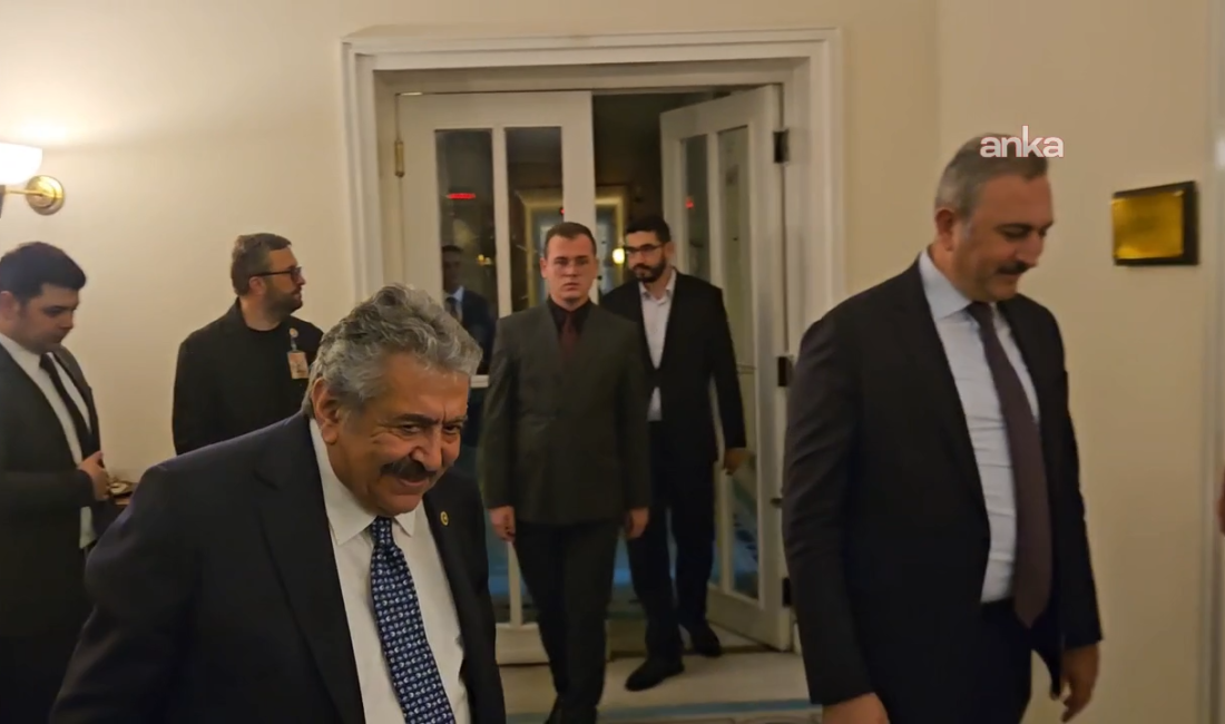 AK Parti Grup Başkanı Abdullah Güler ve Grup Başkanvekili Abdulhamit