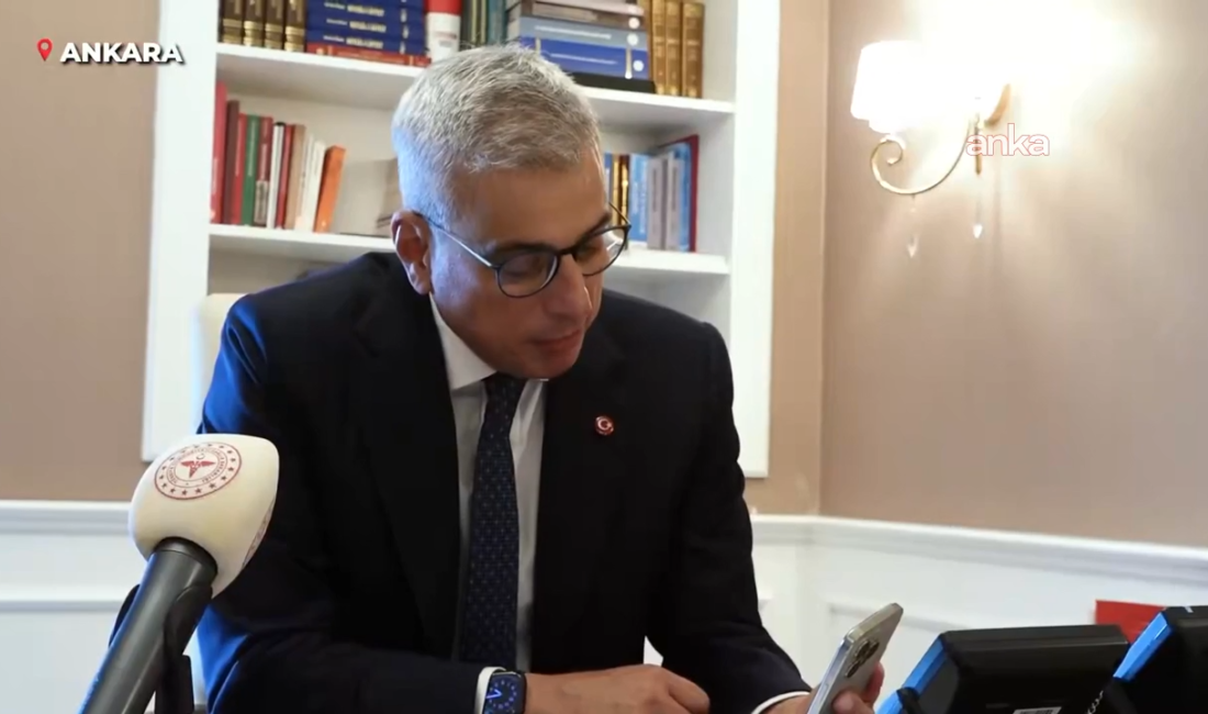Sağlık Bakanı Kemal Memişoğlu, Siirt Eğitim ve Araştırma Hastanesi'ndeki ilk