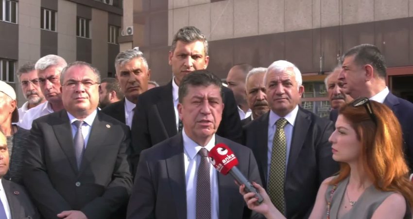 YENİ Parti Genel Başkan Yardımcısı Yaşar Tüzün, Etimesgut Belediye başkan