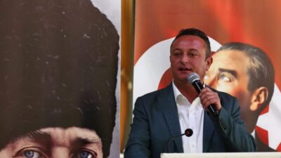YENİ Parti Burdur İl Başkanı Barış Ayten, alkollü araç kullanırken