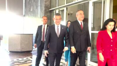 YENİ Parti Grubu, bugün Genel Başkan Özgür Özel başkanlığında TBMM’de