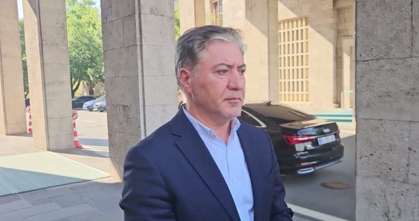 YENİ Parti Grup Başkanvekili Murat Emir, AK Parti'nin "çerçeve yasa"