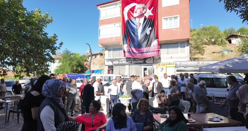 YENİ Parti Grup Başkanvekili Günaydın: Bizleri her gün bir şekilde tehdit ediyorlar YENİ Parti Grup Başkanvekili Gökhan Günaydın, partisinin Yozgat’ın Aydıncık ilçe