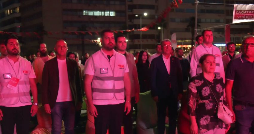 YENİ Parti Grup Başkanvekili Gökhan Günaydın, İzmir’de düzenlenen “Zafere Giden