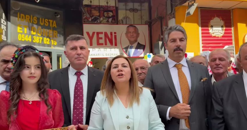 YENİ Parti Hakkari İl Başkanlığı düzenlenen törenle hizmete girdi CHP’den istifa ederek YENİ Parti Hakkari Kurucu İl Başkanı olan