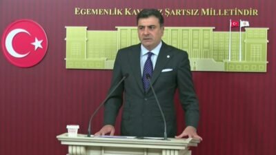 YENİ Parti Sözcüsü Zeynel Emre, partinin kuruluş çalışmalarına ilişkin "Yarın