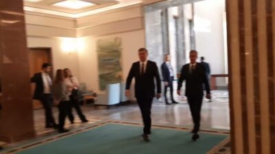 Yeni Parti'nin kapalı Grup Toplantısı öncesinde milletvekilleri, Terörsüz Türkiye kapsamında
