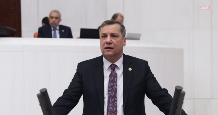 YENİ Partili Ceylan: Dayanışma kampanyamıza 15 günde 314 milyon 496 bin lira bağış yapıldı YENİ Parti Genel Başkan Yardımcısı Özgür Ceylan, partinin dayanışma kampanyasında