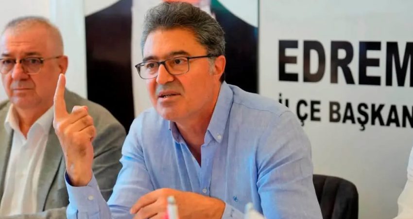 YENİ Partililer Edremit’te bir araya geldi YENİ Parti Edremit İlçe Başkanlığı'nın ev sahipliğinde düzenlenen buluşmada, partinin