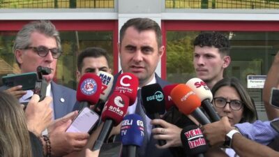 YENİ Parti kuruluşu sonrasında İzmir Büyükşehir Belediyesi Ağustos ayı Meclis
