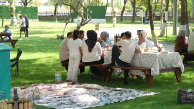 Manisa Büyükşehir Belediyesi tarafından kapsamlı bir yenileme çalışmasıyla düzenlenen Akpınar