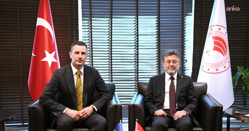 Tarım ve Orman Bakanı İbrahim Yumaklı, Romanya Ara Hükümet Başbakan