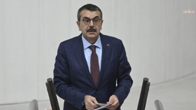 Yusuf Tekin: Öğretmenlerin 1-4 Eylül mesleki çalışmaları çevrim içi yapılacak Millî Eğitim Bakanı Yusuf Tekin, yeni eğitim öğretim yılı hazırlıkları