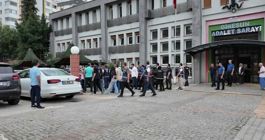 Giresun’da 16 yaşındaki Tuana Elif Gülüşan Torun’un otomobil çarpması sonucu