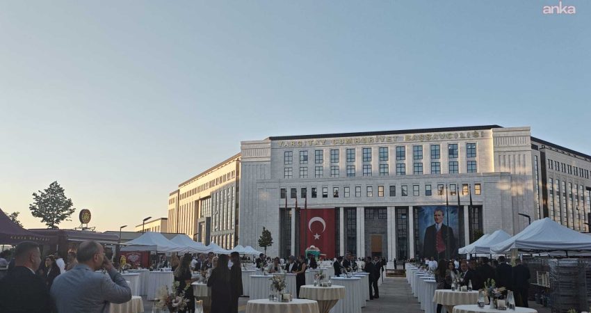 2026-2027 Adli Yılı’nın açılışı… Yargıtay’da resepsiyon düzenlendi 2026-2027 Adli Yılı'nın başlaması dolayısıyla Yargıtay Başkanlığının ev sahipliğinde resepsiyon düzenlendi.