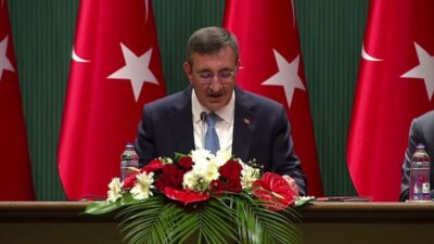 Cumhurbaşkanı Yardımcısı Cevdet Yılmaz, 2027-2029 dönemini kapsayan Orta Vadeli Program
