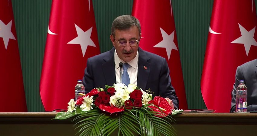 Cumhurbaşkanı Yardımcısı Cevdet Yılmaz, 2027-2029 dönemini kapsayan Orta Vadeli Program