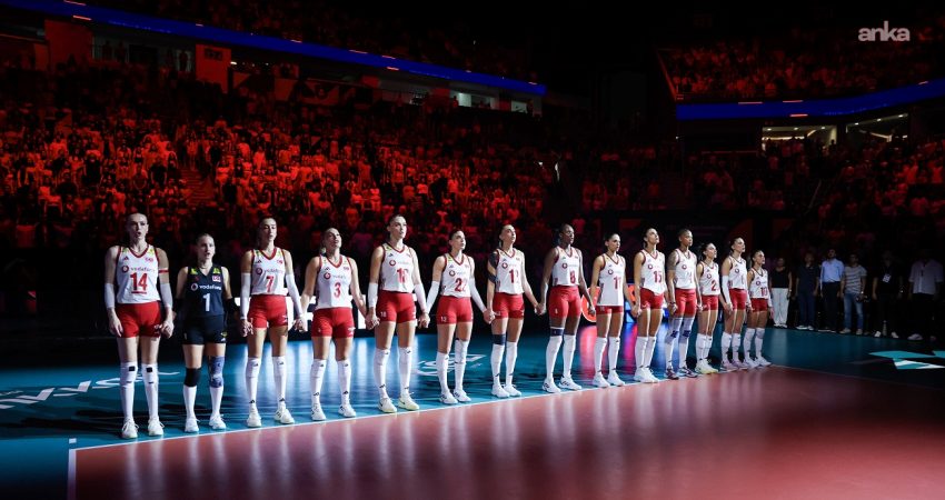 2026 CEV Trendyol Kadınlar Avrupa Voleybol Şampiyonası yarı finalinde Sırbistan