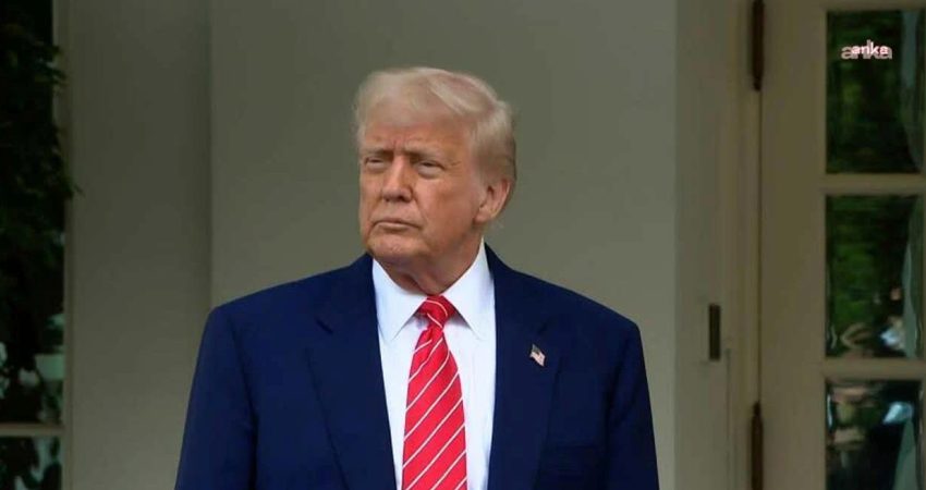 ABD Başkanı Trump’tan İran’a misilleme tehdidi: Onları sert vuracağız ABD Başkanı Donald Trump, İran’ın dün Ürdün ve Birleşik Arap