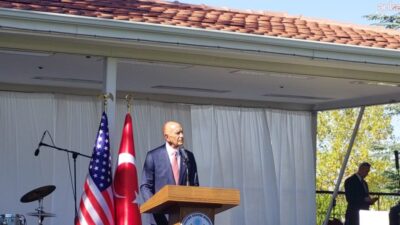 ABD'nin Ankara Büyükelçisi Tom Barrack, "Dünyada hüküm süren kaosun içinden,