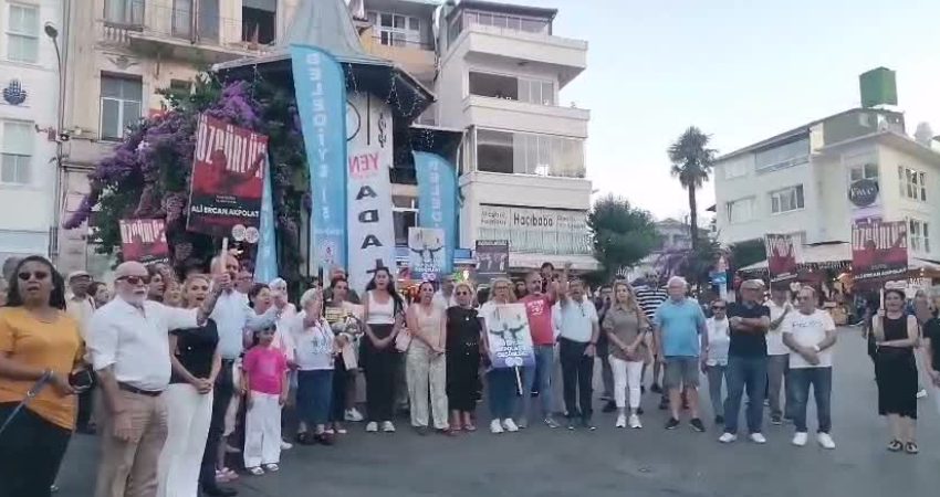Belediyelere yönelik operasyonlarda tutuklanan Ali Ercan Akpolat ve arkadaşları için