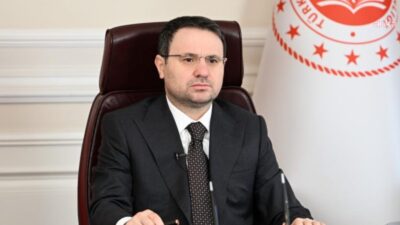 Adalet Bakanı Akın Gürlek, adliyelerde “Dijital Ortam Güvenliği ve Dezenformasyonla