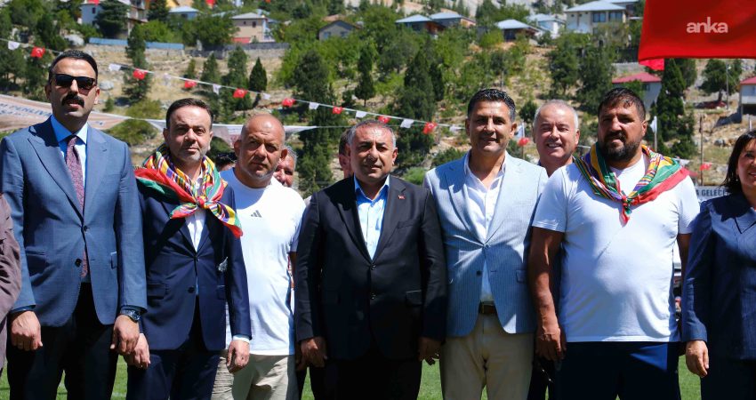 Adana Büyükşehir Belediyesi Başkan Vekili Geçer, Geleneksel Kızıldağ Karakucak Güreşleri’ne katıldı Adana Büyükşehir Belediyesi Başkan Vekili Güngör Geçer, Karaisalı ilçesinde bu