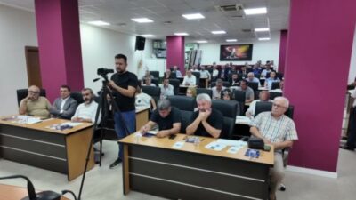 Adıyaman Belediyesi'nin eylül ayı meclis toplantısında üniversite öğrencilerine yönelik yeni