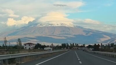 Iğdır’da etkili olan fırtına ve sağanak yağışın ardından Türkiye’nin en