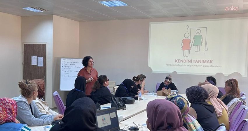 Aile ve Sosyal Hizmetler Bakanlığı, aile yapısını güçlendirmek amacıyla hayata
