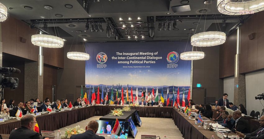 AK Parti Genel Başkan Yardımcısı Zafer Sırakaya,  Asya Siyasi