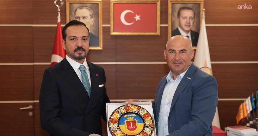 Ukrayna Gagauzları Birliği Başkanı Yuriy Dimchoglo ile bir araya gelen AK