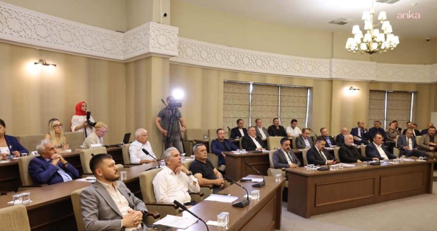 Kahramankazan Belediye Başkanı Selim Çırpanoğlu, AK Parti'ye geçişine ilişkin Belediye
