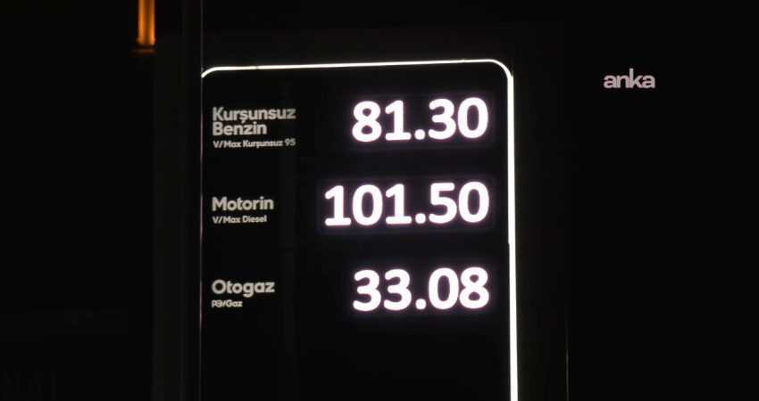 Akaryakıt bayileri, motorinin litresinin 100 TL’ye çıkması öncesinde Enerji Piyasası
