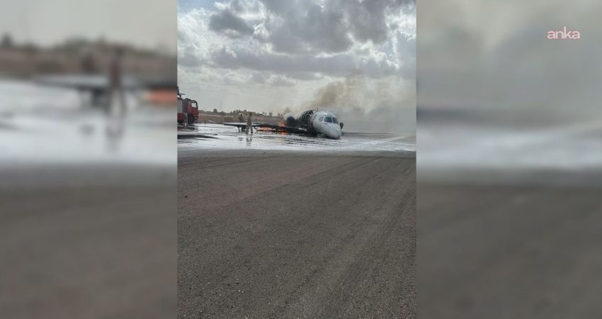 Akfen Holding'e ait TC-AKF tescilli özel jet, Libya'nın Misrata Havalimanı'na