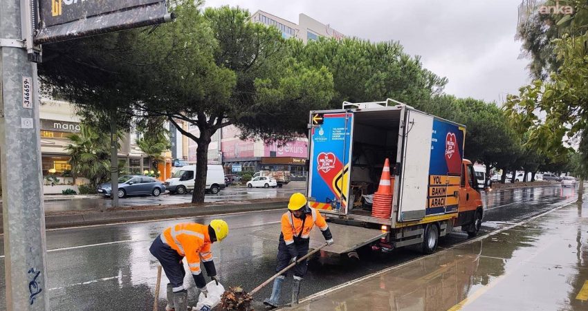 AKOM: İstanbul’da kuvvetli yağışlar gece etkisini artıracak AKOM'göre, kentte dün akşam saatlerinde başlayan ve gün içinde aralıklarla