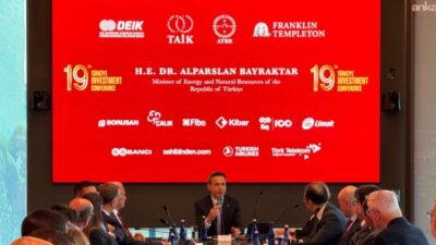 Enerji ve Tabii Kaynaklar Bakanı Alparslan Bayraktar, New York’ta iş