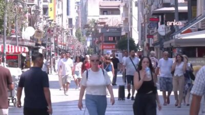 İzmir'in önemli ticaret ve eğlence merkezlerinden Alsancak'ta kiralık ve devren