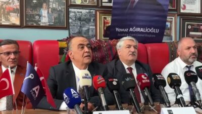Anahtar Parti Genel Başkan Yardımcısı Özcan Güngör, Van’da basın mensuplarıyla
