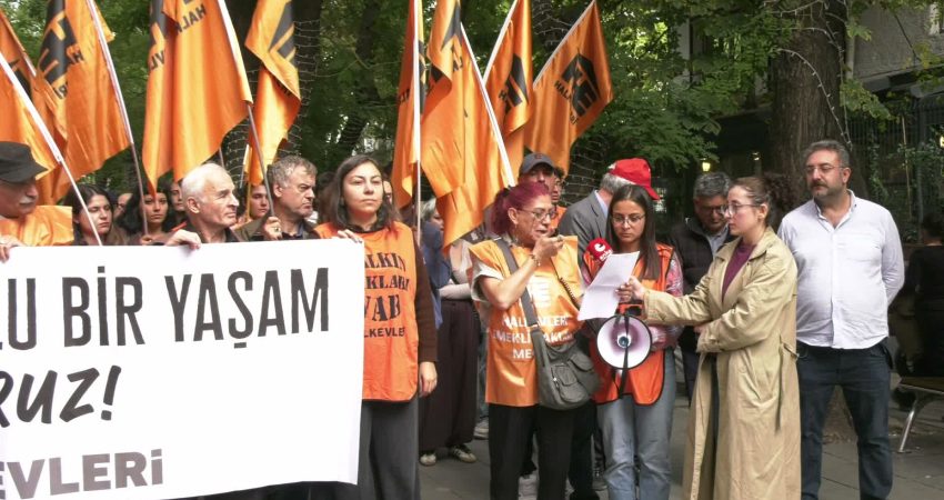 Ankara Halkevleri tarafından, emekli polis Ali Şekeroğlu’nun eylem sırasında yaşamına