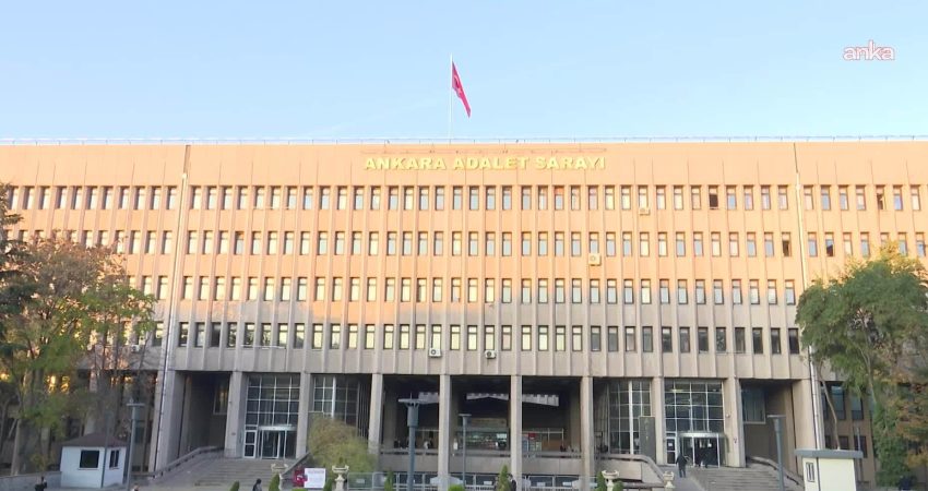 Ankara’da FETÖ operasyonu: 4 şüpheli gözaltına alındı Ankara Cumhuriyet Başsavcılığı tarafından FETÖ/PDY’nin güncel yapılanmasına yönelik yürütülen soruşturma