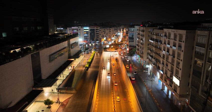 Antalya Büyükşehir Belediyesi, kentin önemli ulaşım güzergahlarından 100. Yıl Caddesi’nde