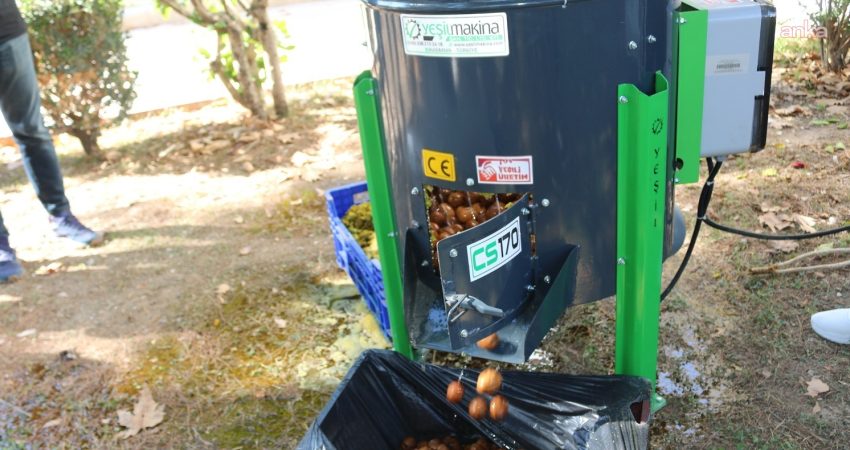 Antalya Büyükşehir Belediyesi, ceviz üreticilerinin hasat yükünü hafifletiyor Antalya Büyükşehir Belediyesi, ceviz hasadının başladığı mahallelere ceviz soyma makinesi