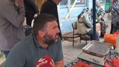 Artvin pazarında alışverişe çıkan emekli bir vatandaş, “Yiyecek mi alalım,