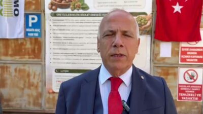 Artvin Ticaret Borsası Başkanı Osman Akyürek, Borçka’da fındık üreticileriyle bir