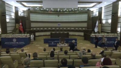 Anayasa Mahkemesi Başkanı Kadir Özkaya, hakim ve savcılara, "Hepimiz her