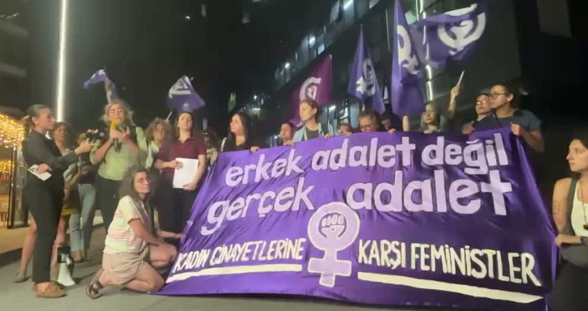Eski polis memuru Cemil Koç tarafından öldürülerek bavul içinde yol